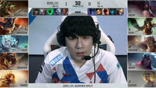 中国队在亚运会电竞比赛中晋级 四川选手精彩亮相